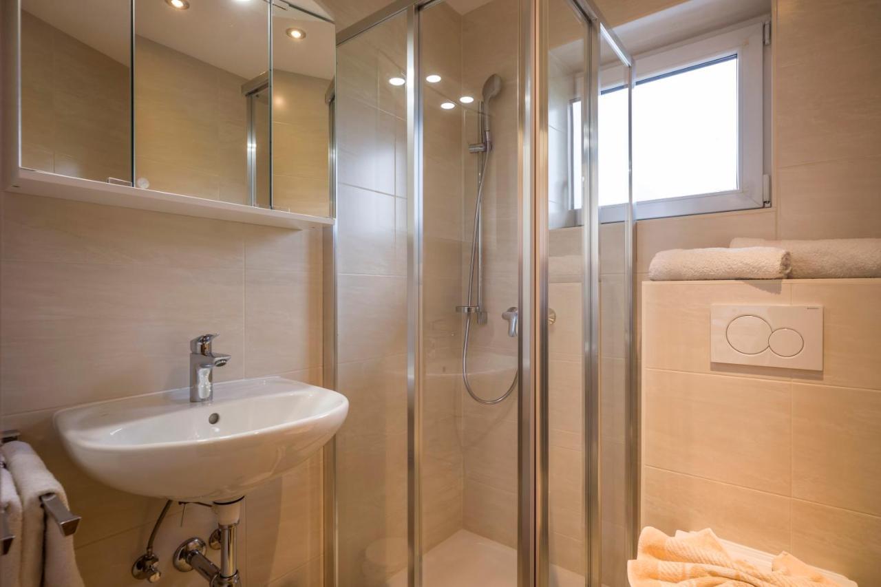 Haus Gratz Apartment เซิลล์ ภายนอก รูปภาพ